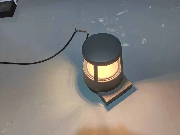 Bulk Anti-UV LED Bollard China Led Outdoor Bollard price
